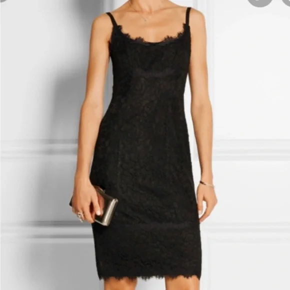 Diane Von Furstenberg | Dresses | Diane Von Furstenberg Olivia Scallop Lace  Dress | Poshmark